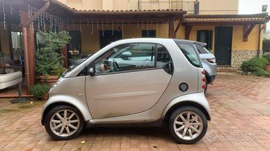 SMART Fortwo 700 pure (45 kW) - 61 cv