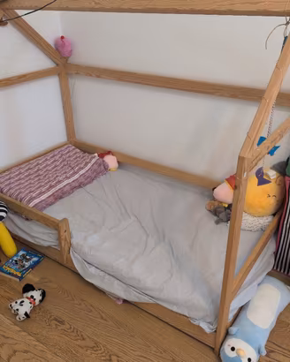Letto Casetta Montessori Materasso Armadi