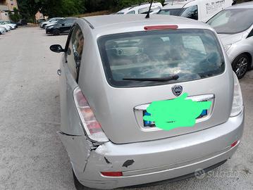lancia ipsilon anno 2007 benzina GPL 