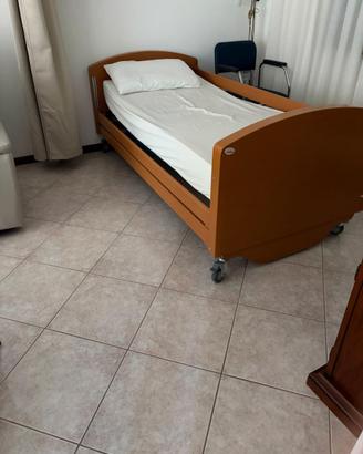 Letto da degenza elettrico