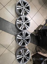 CERCHI IN LEGA DA 17 PER HYUNDAI IX35  TRATTABILI 
