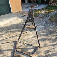 Morsa cavalletto per filettatura 