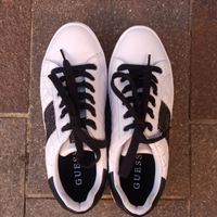 Sneakers donna Guess bianche n.40