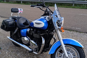 Triumph America 2011