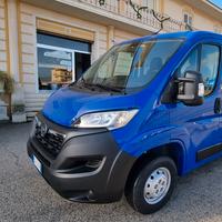 Furgone Opel movano 2.2 hdi 3 posti solo 9milakm