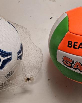 palloni calcio e beach volley