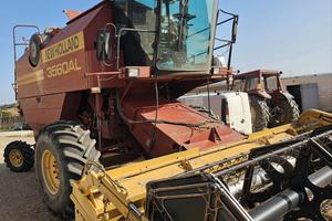 Mietitrebbia New Holland 3560 AL