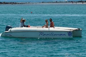 Poon toon  catamarano 10 posti
