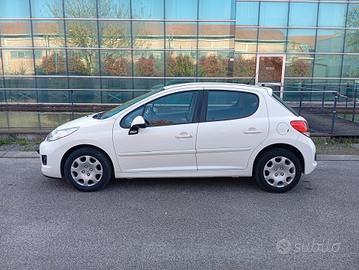 Peugeot 207 1.4 HDi 70CV 5P. Energie