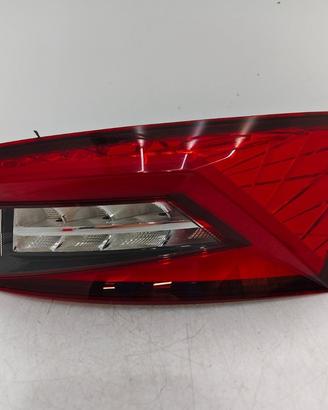 Faro fanale stop posteriore dx led skoda kodiaq i
