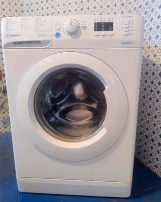 Indesit  Lavatrice 7 Kg, Carica  inex 1000 giri