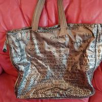 Chanel Unlimited tote bag 