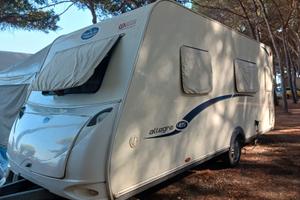 caravan + veranda + cucinotto
