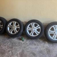 Gomme Hankook e cerchioni Mercedes ML 255 55 R18