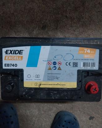 Batteria auto 74 a
