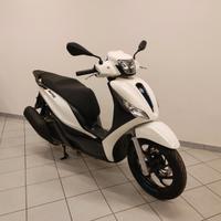 Piaggio Medley 200 S 2025 Parabrezza e Bauletto o 
