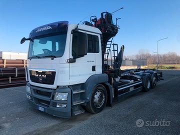 MAN TGS 26.480 SCARRABILE TRE ASSI CON GRU RETROCA
