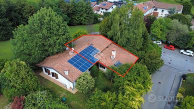 PORZIONE DI BIFAMILIARE A MORUZZO