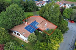 PORZIONE DI BIFAMILIARE A MORUZZO