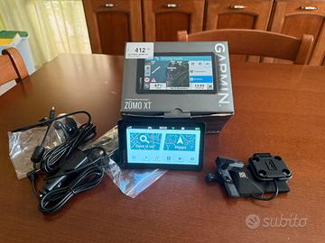 Navigatore Garmin XT + adattatore 3d supporto BMW