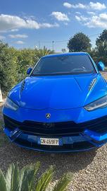 Lamborghini urus s my 23 666 cv