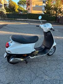 Piaggio Vespa 50 LX 4T - 2013