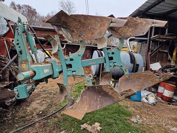 Aratro bivomere Nardi SEMINUOVO