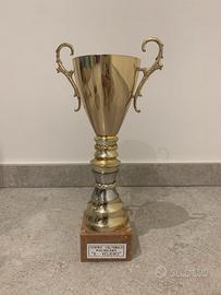 Coppa trofeo oro e argento