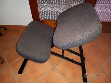 SGABELLO/ SEDIA DA SCRIVANIA E. 25