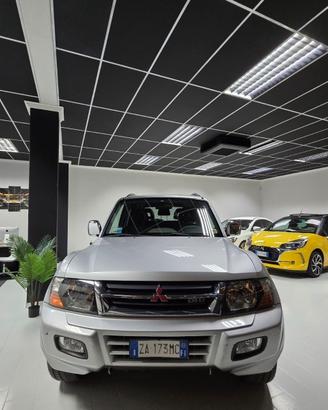 Mitsubishi Pajero 3.2 16V DI-D 5p. GLS1