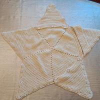 Copertina Stella per neonati fatta ad uncinetto.