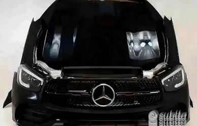 Mercedes GLC W253 Restyling AMG Muso Paraurti Fari
