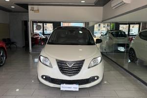 LANCIA YPSILON 1.3 MJT TETTO APRIBILE