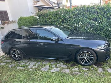 BMW 520d xDrive Touring M Sport 190 CV