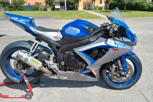gsx-r 600 pronto pista