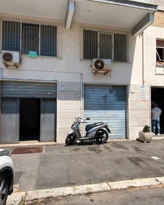 Locale commerciale C1 Roma.