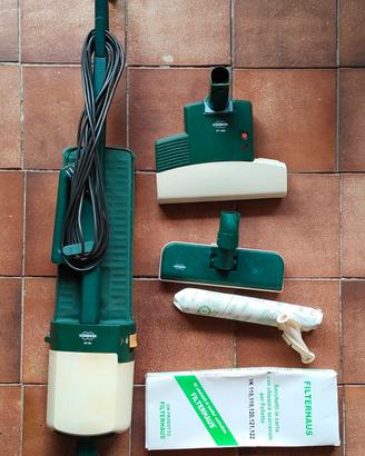 Folletto Vorwerk con battitappeto e accessori