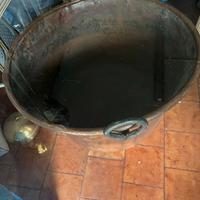 Grande paiolo in rame antico