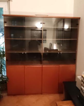 Libreria in noce per casa o ufficio