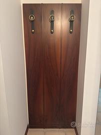 APPENDIABITI IN LEGNO A 3 POSTI – VINTAGE