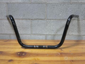 Manubrio aftermarket per moto custom