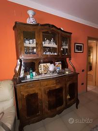 Credenza con alzata