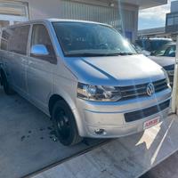Volkswagen Transporter Caravelle 2.0 BiTDI 180CV 4