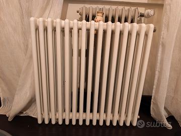 calorifero / termosifone in acciaio 