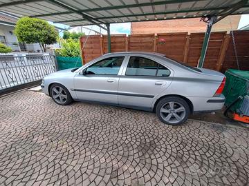 Volvo S60 ASI