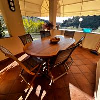 Sedie in legno da giardino