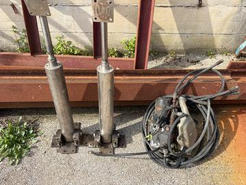 Coppia pistoni idraulici barca ed ancora bruce20kg