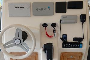 joker boat 26 motore Mercury 300.v8.