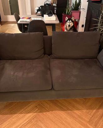 Divano Soderhamn Ikea grigio con braccioli