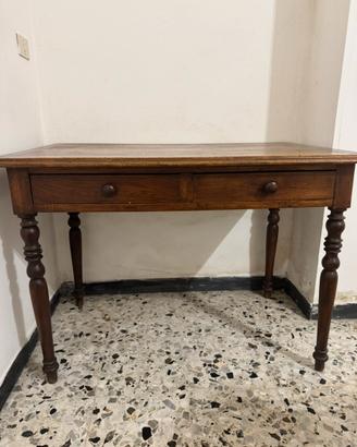 Tavolo scrittoio